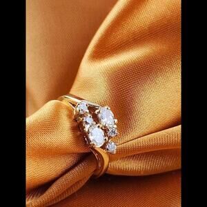 Pretty Rhinestone Ring Size 6